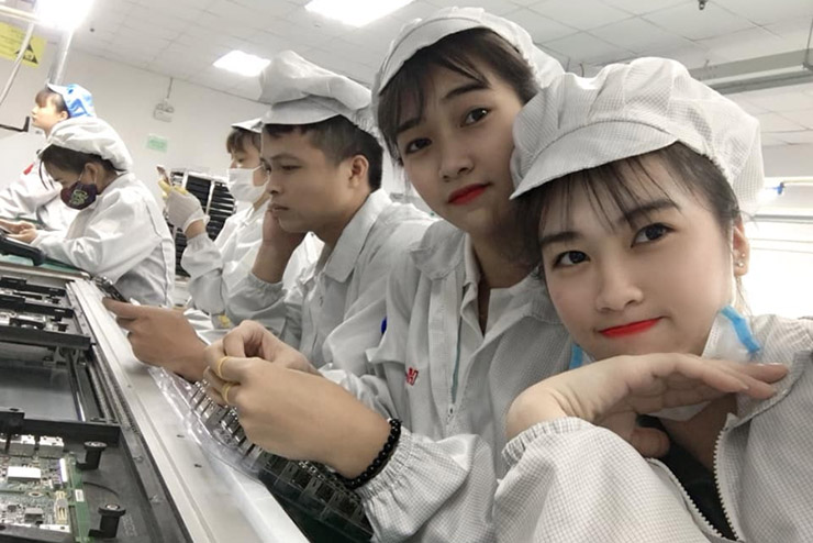 Đồng phục phù hợp vệ sinh lao động